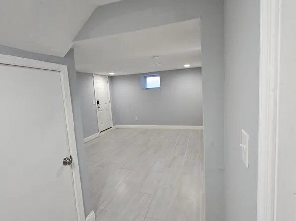 (undisclosed Address), Gwynn Oak, MD 21207