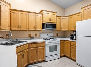 6318 Cavell Ct, Minneapolis, MN 55428