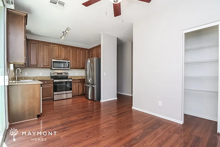 4353 E Carla Vista Dr — Photo 7