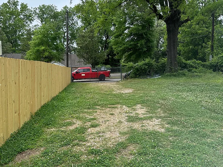 2364 Kimball Ave — Photo 5