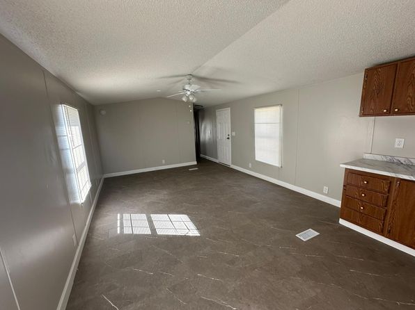 24 French Park Cv #24