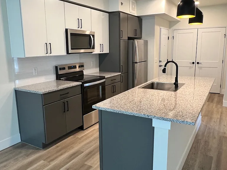 Residences at Willow Park Flats — Photo 25