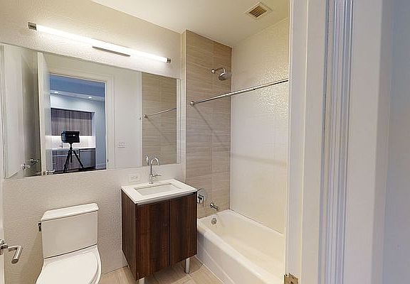 5th image of 15 Park Row APT 5A