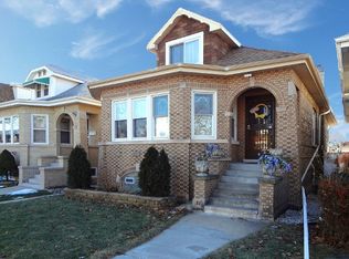 6147 W Melrose St, Chicago, IL 60634