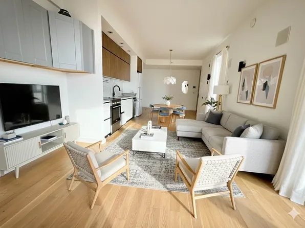 1326 Ocean Avenue image 1 of 27