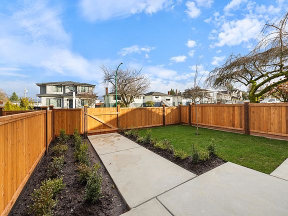 2nd image of 6639 Acacia Ave #2