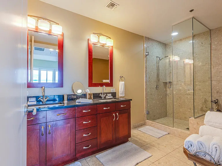 Dean Martin Dr — Photo 14
