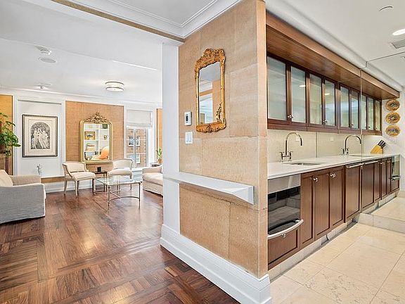 2nd image of 140 E 63rd St APT 6F