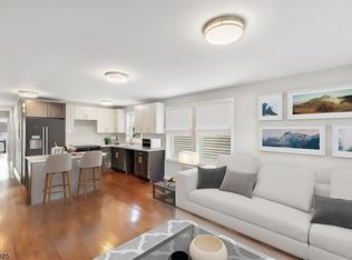 444 E Jersey St, Elizabeth, NJ 07206