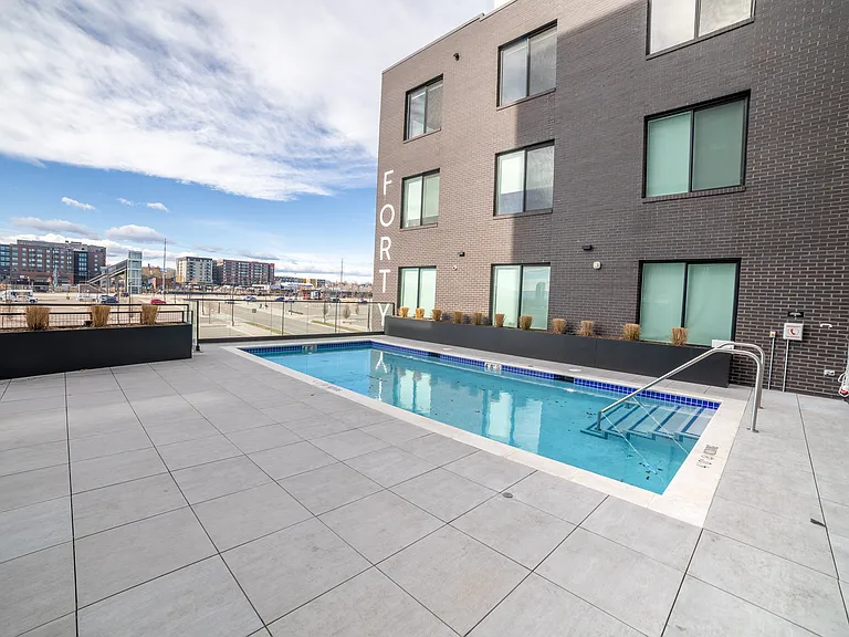 4040 Fox Street Denver Apartments — Photo 30