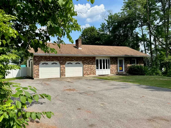 1 Woodland Drive, Bennington, VT 05201