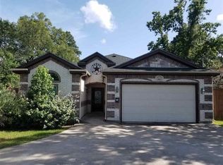 860 Reynolds Ln, Vidor, TX 77662