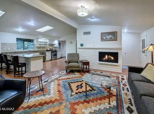 2702 N Golden West Ave, Tucson, AZ 85749