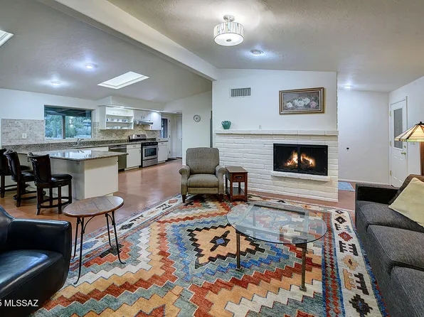 2702 N Golden West Ave, Tucson, AZ 85749