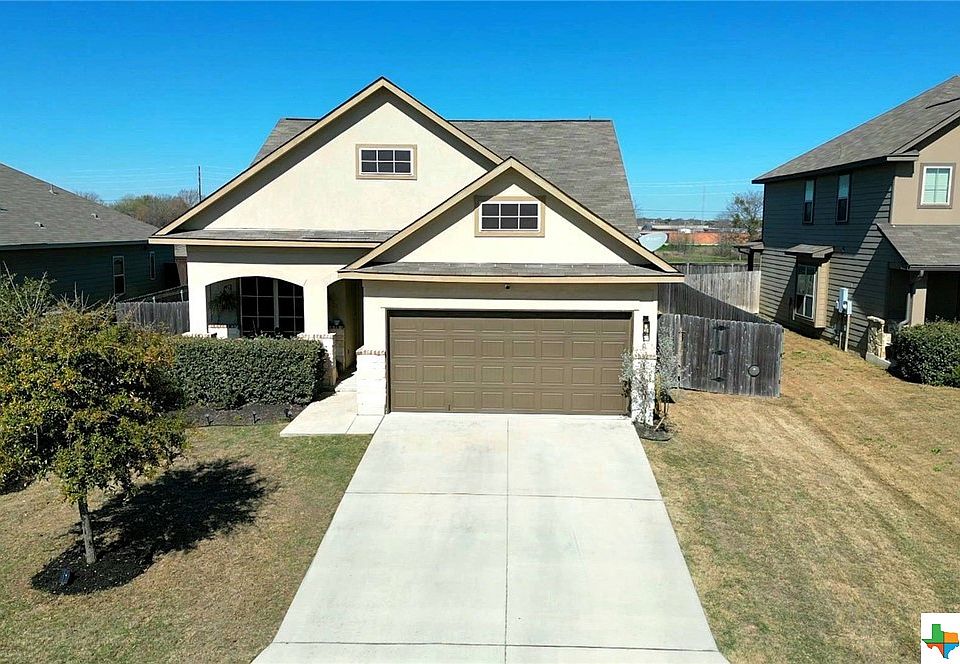 1st image of 710 Cornflower Ct