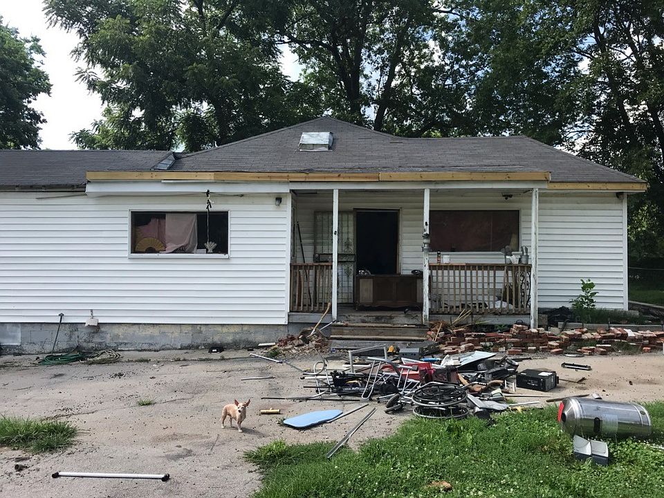 1st image of 830 Idlewild Dr