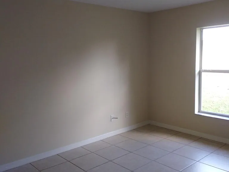 1362 SW Leisure Ln — Photo 10