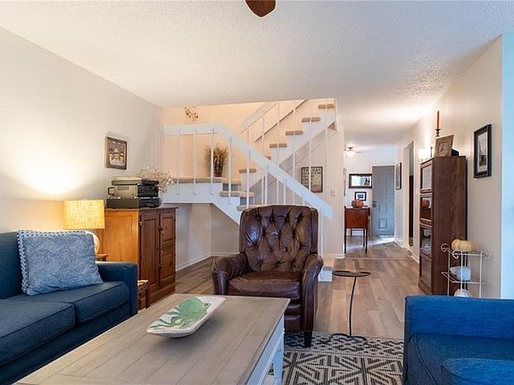 5th image of 4288 Hatton Point Ln