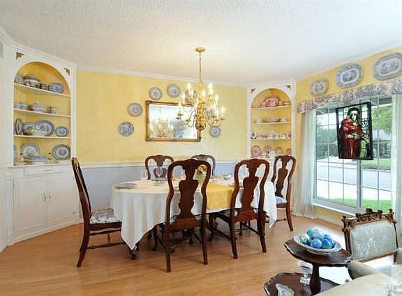 2nd image of 41 Westbury Ct