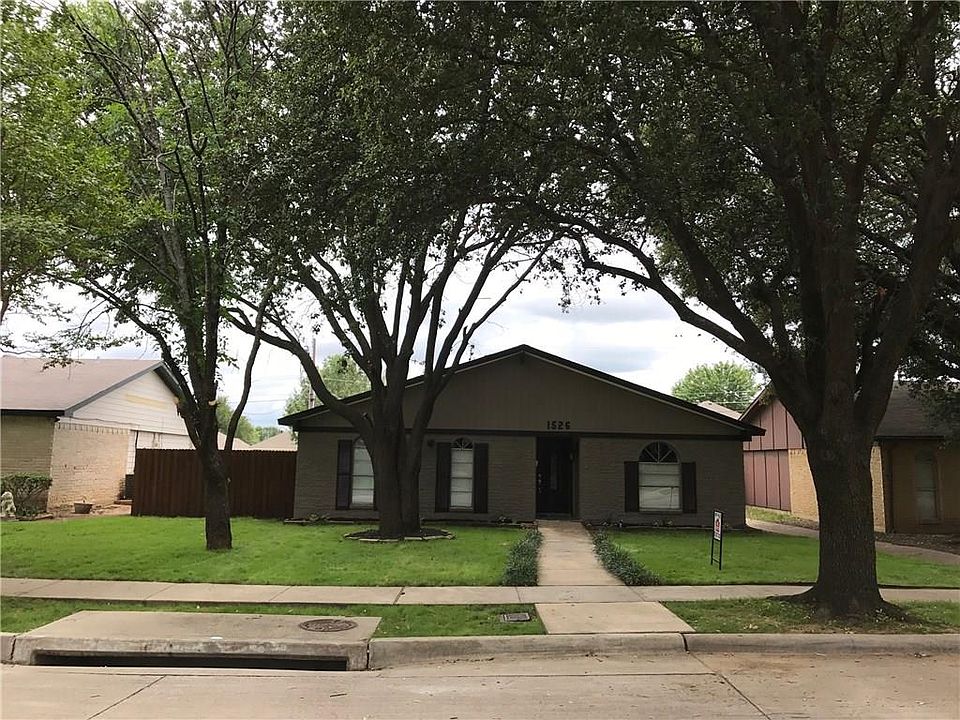 1st image of 1526 Camelia Dr