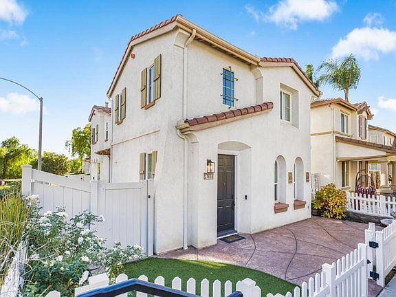 2nd image of 27688 Passion Flower Ct