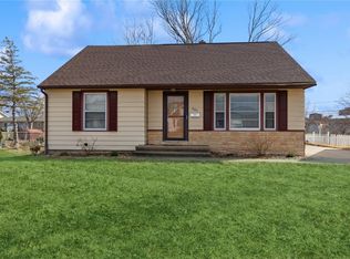 901 Staub Ct NE, Cedar Rapids, IA 52402