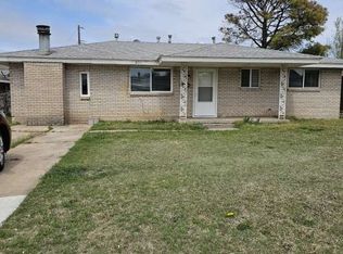 951 W Main St, Moore, OK 73160