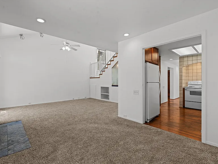 7273 Blue Falls Cir — Photo 8