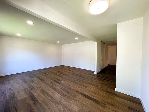 2nd image of 4551 Gatetree Cir