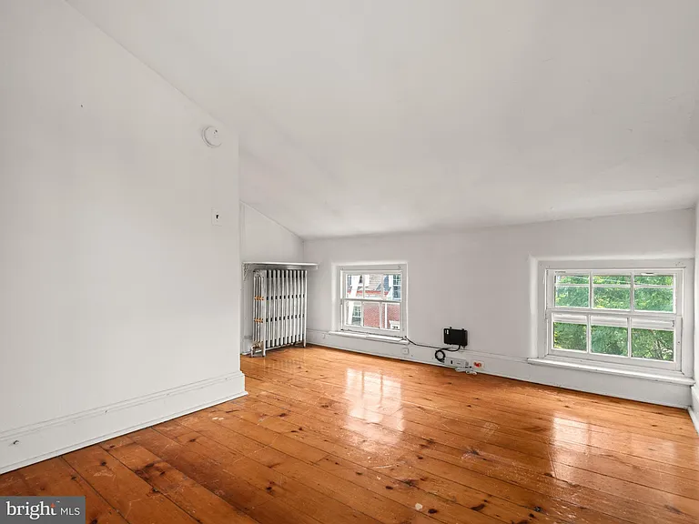318 N Matlack St #3R — Photo 17