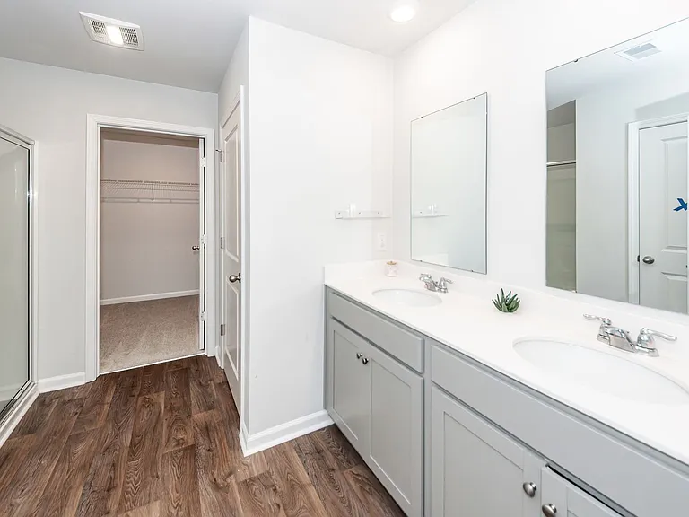 214 Wild Strawberry Ln — Photo 25
