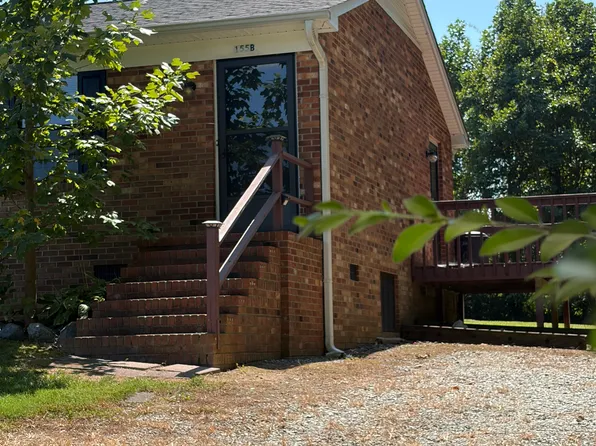 155 Thore Dr #B, Lexington, NC 27292
