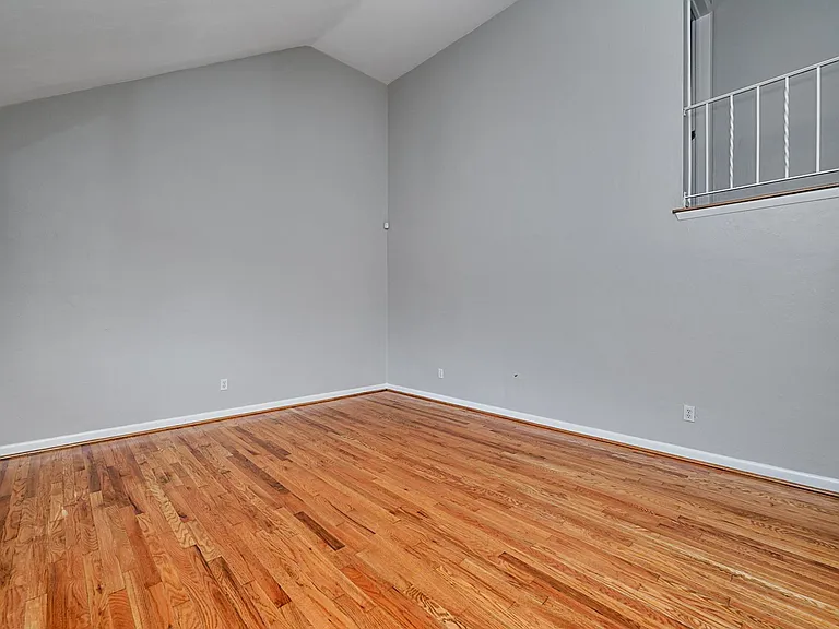 824 Morgan Trl — Photo 13