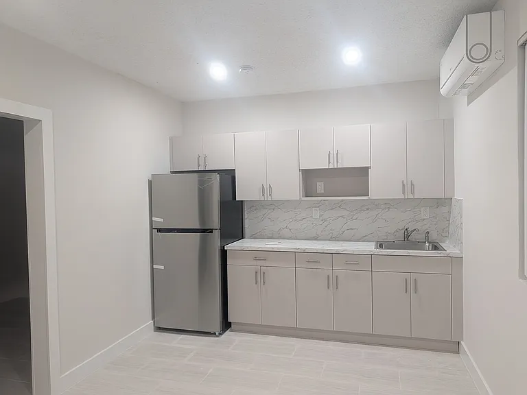 10921 SW 144th Ave #1 — Photo 2