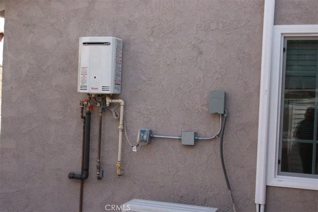 1 bed, 500 sqft, $2,200 — Photo 2