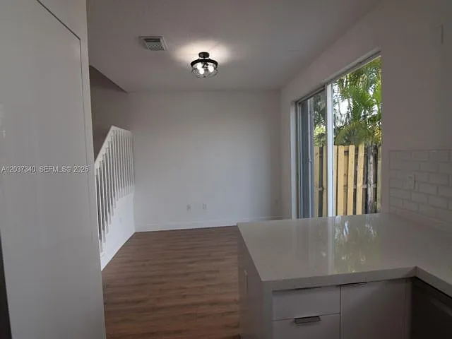 7848 NW 114th Path — Photo 4