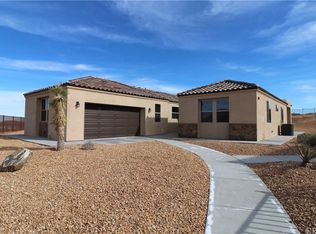 8688 Monument View Dr, Yucca Valley, CA 92284