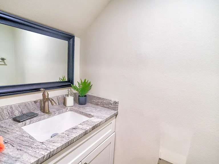 The Dawson at Stratford Apartments — Photo 51