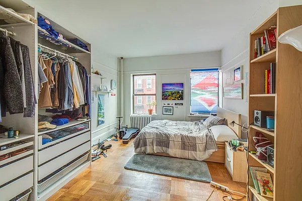 Rented by MNS | media 12