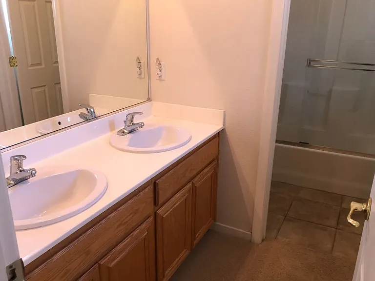4317 Spring Creek Ct — Photo 4