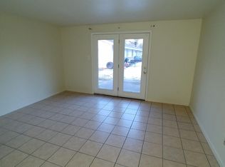 3316 Hobson Rd, Fort Wayne, IN 46805