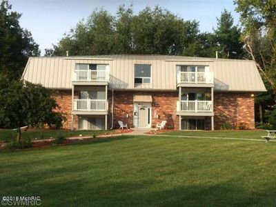 6712 Cascade Rd SE #16, Grand Rapids, MI, 49546