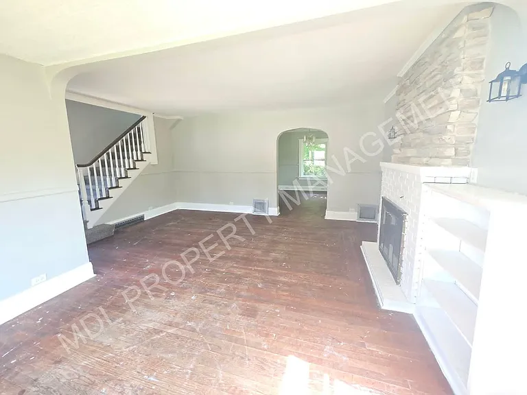 1814 Congress Ave — Photo 5