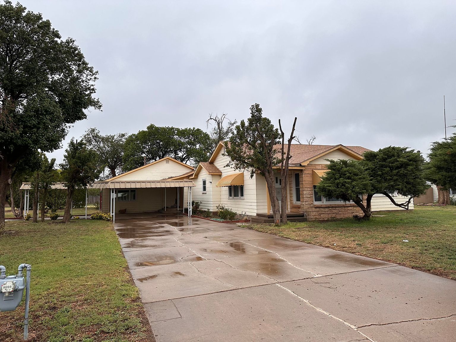 301 NW 6th St, Dimmitt, TX 79027 Zillow
