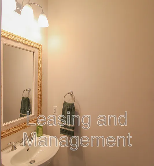 2352 Lantern St — Photo 13