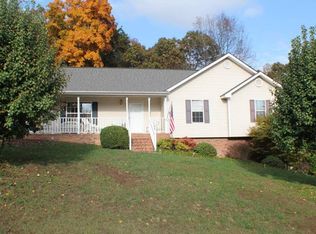 405 Ashley Dr, Soddy Daisy, TN 37379