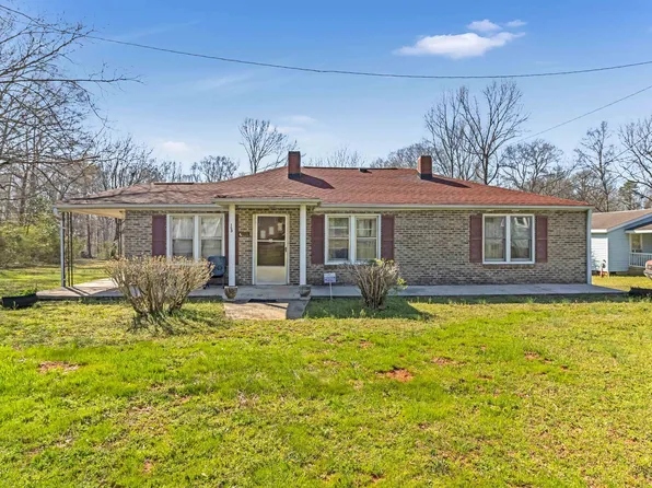 163 Railroad St, Enoree, SC 29335