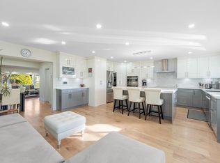 8649 11th Ave, Burnaby, BC