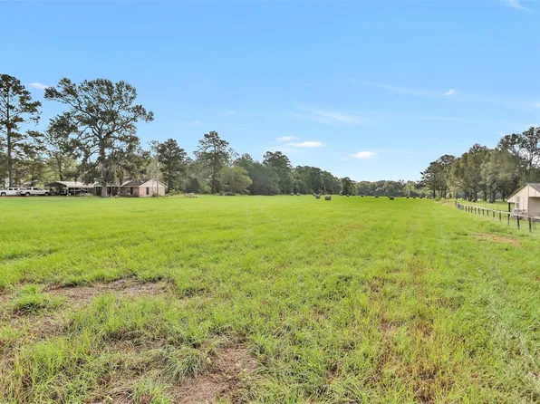 0 Fm 2693 W, New Waverly, TX 77358