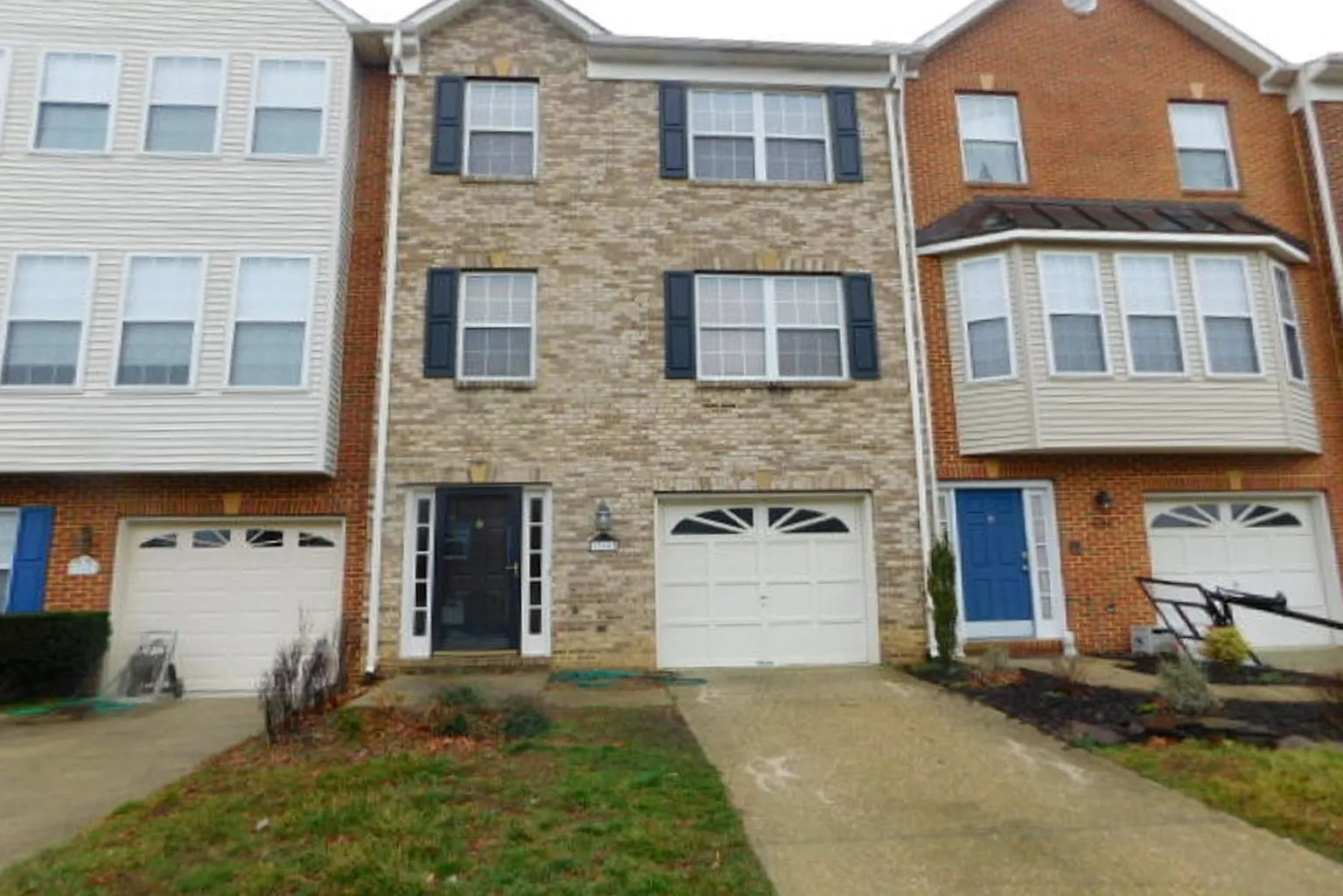 3685 Princess Of Wales Pl photo 1